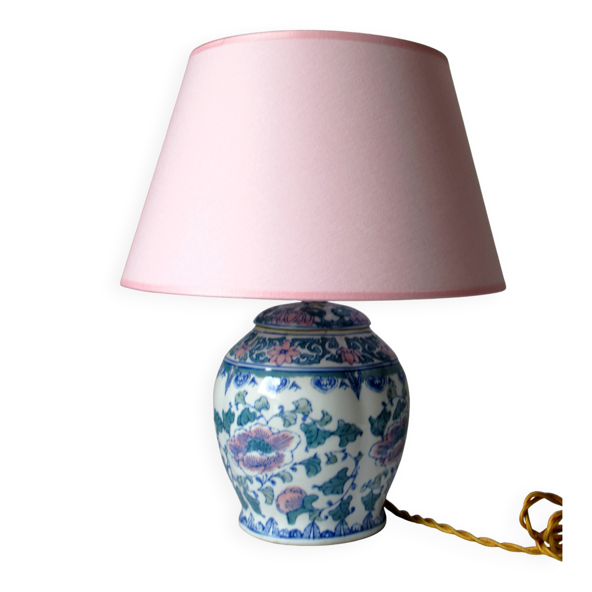 LIVING ROOM LAMP