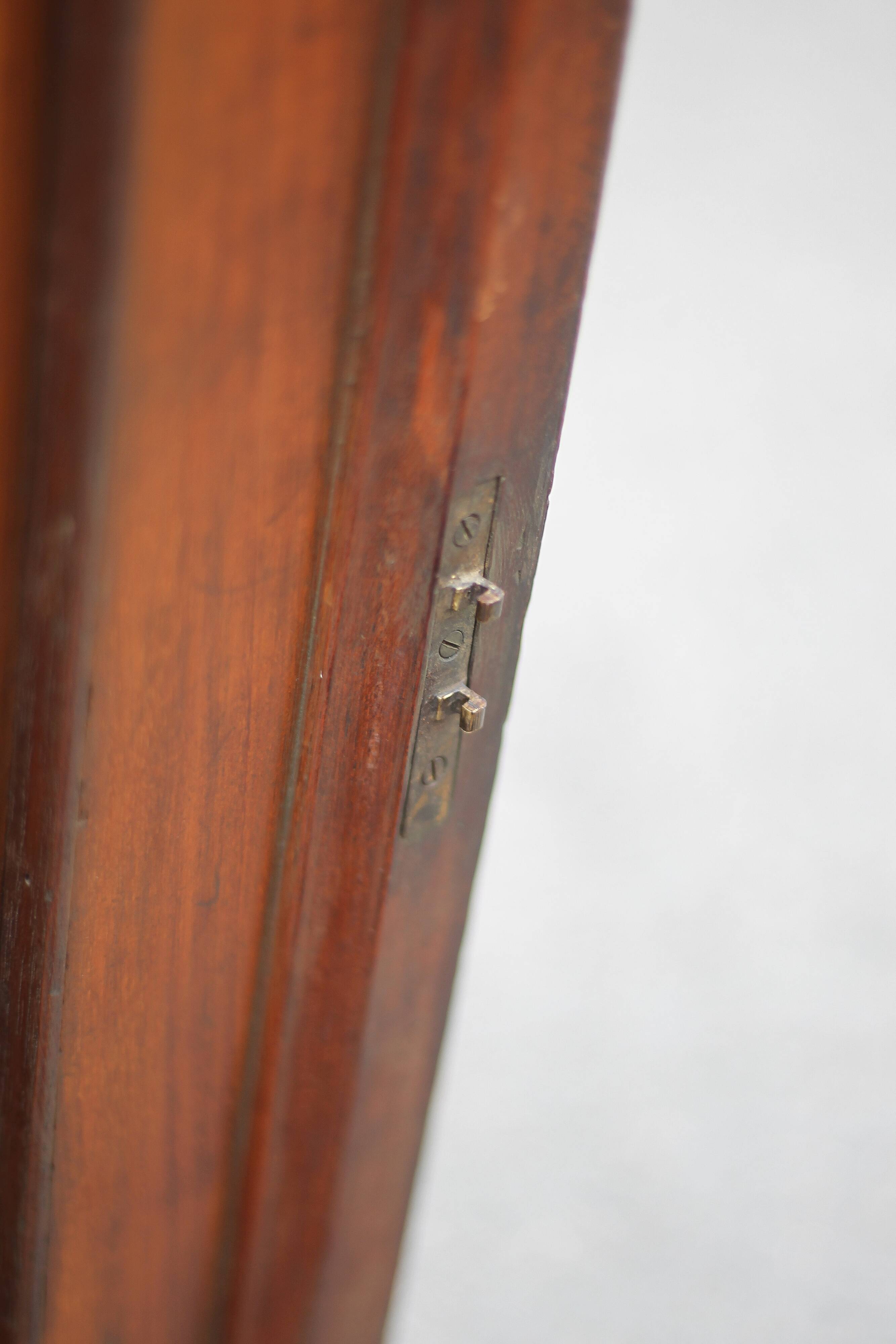 Antique mahogany furniture, English counter furniture, English servant, buffet furniture