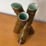 Vase tripode en barbotine