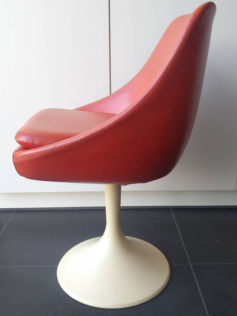 Chaise baquet vintage orange (plastique + cuir)