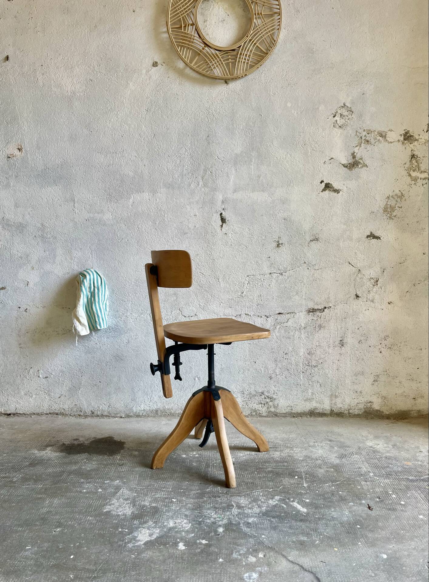Vintage workshop office chair wood - Albert Stoll Federdreh – 1950s