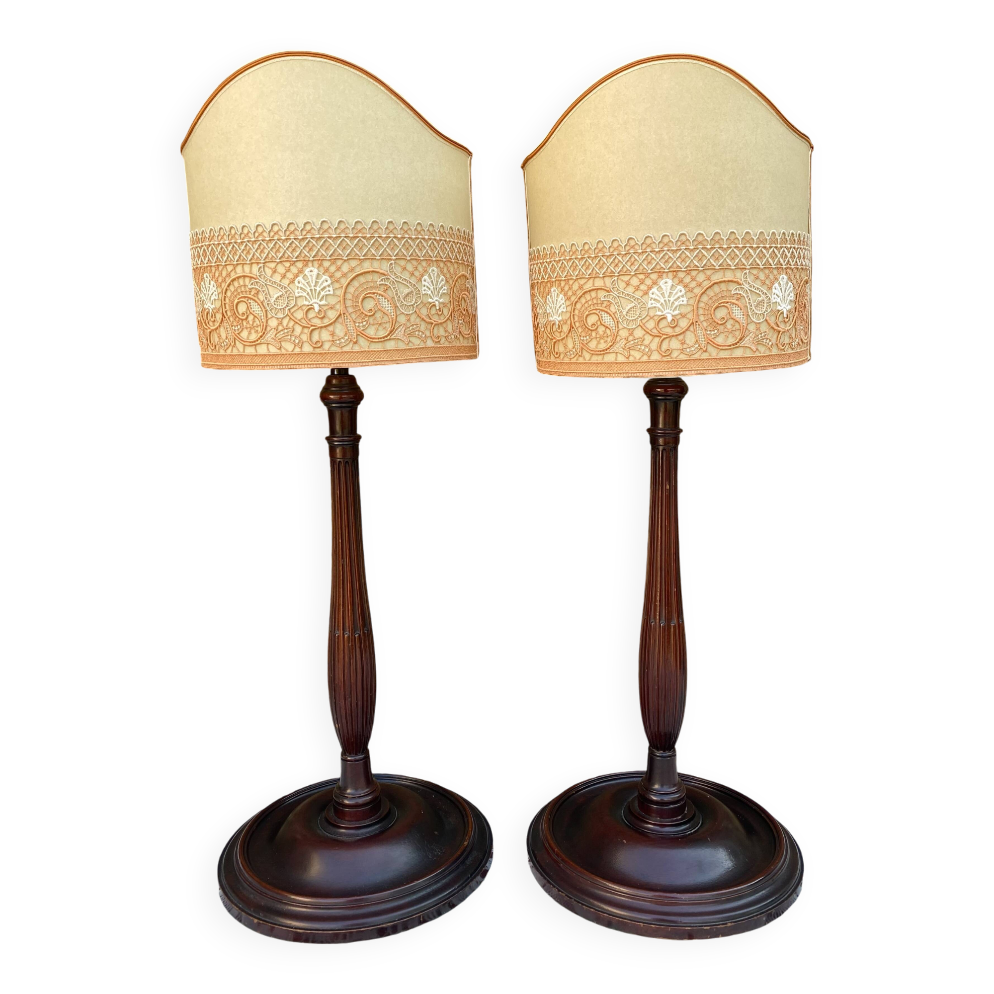 Pair of large retro lamps with wooden column base 72 cm