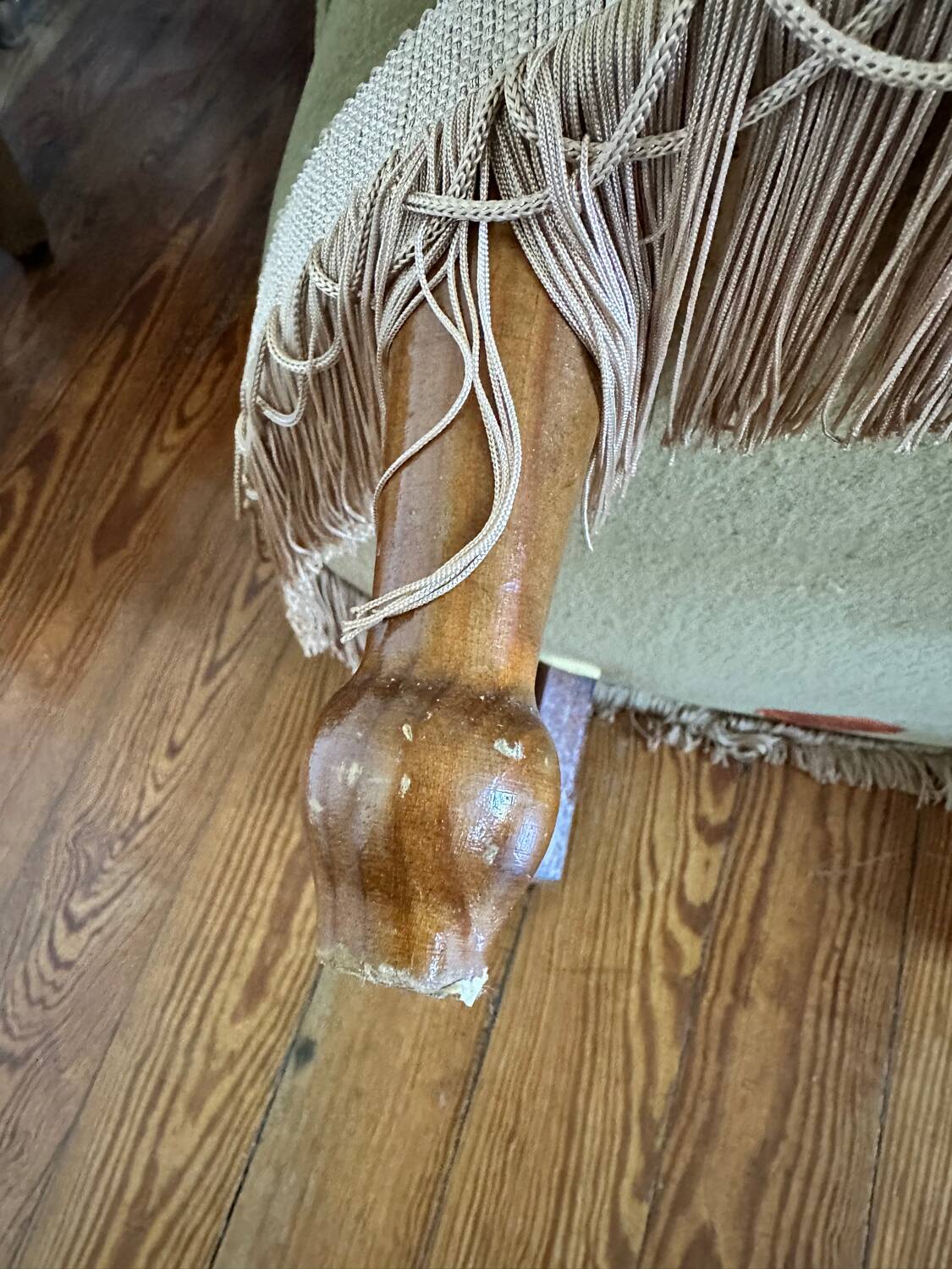 Fauteuil crapaud en velours