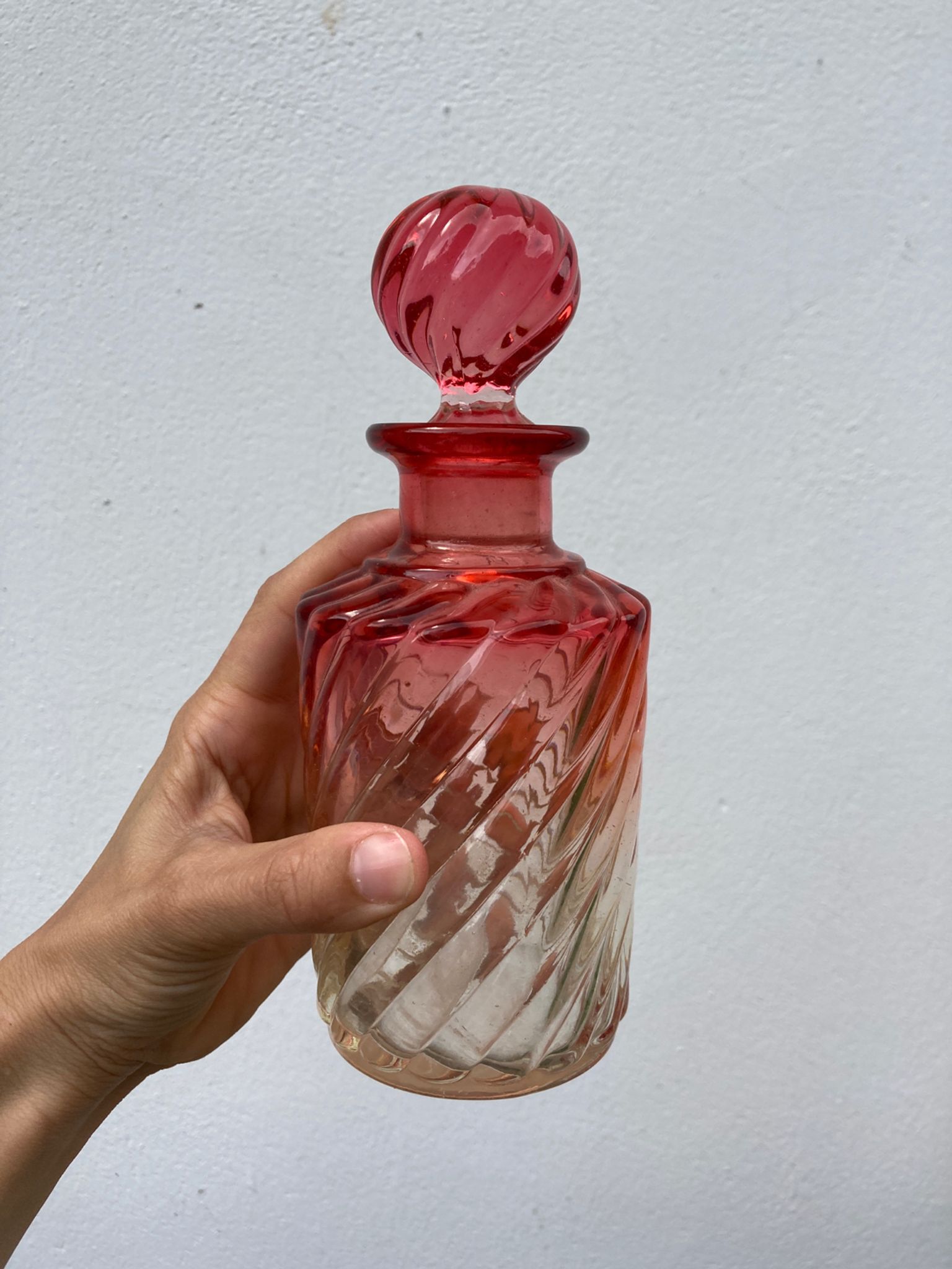Old bottle pink Baccarat ancient crystal perfume / toilet accessory