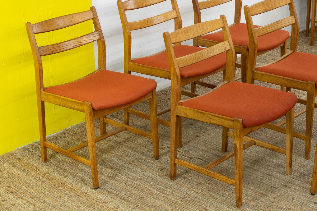 Series of Scandinavian chairs 45.5 cm