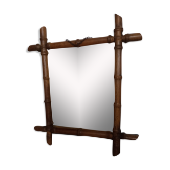 Bamboo-style mirror