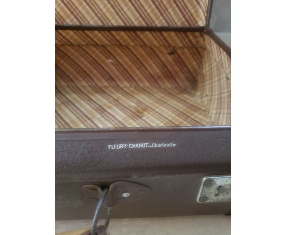 Ancienne valise en carton poignée bois | Selency