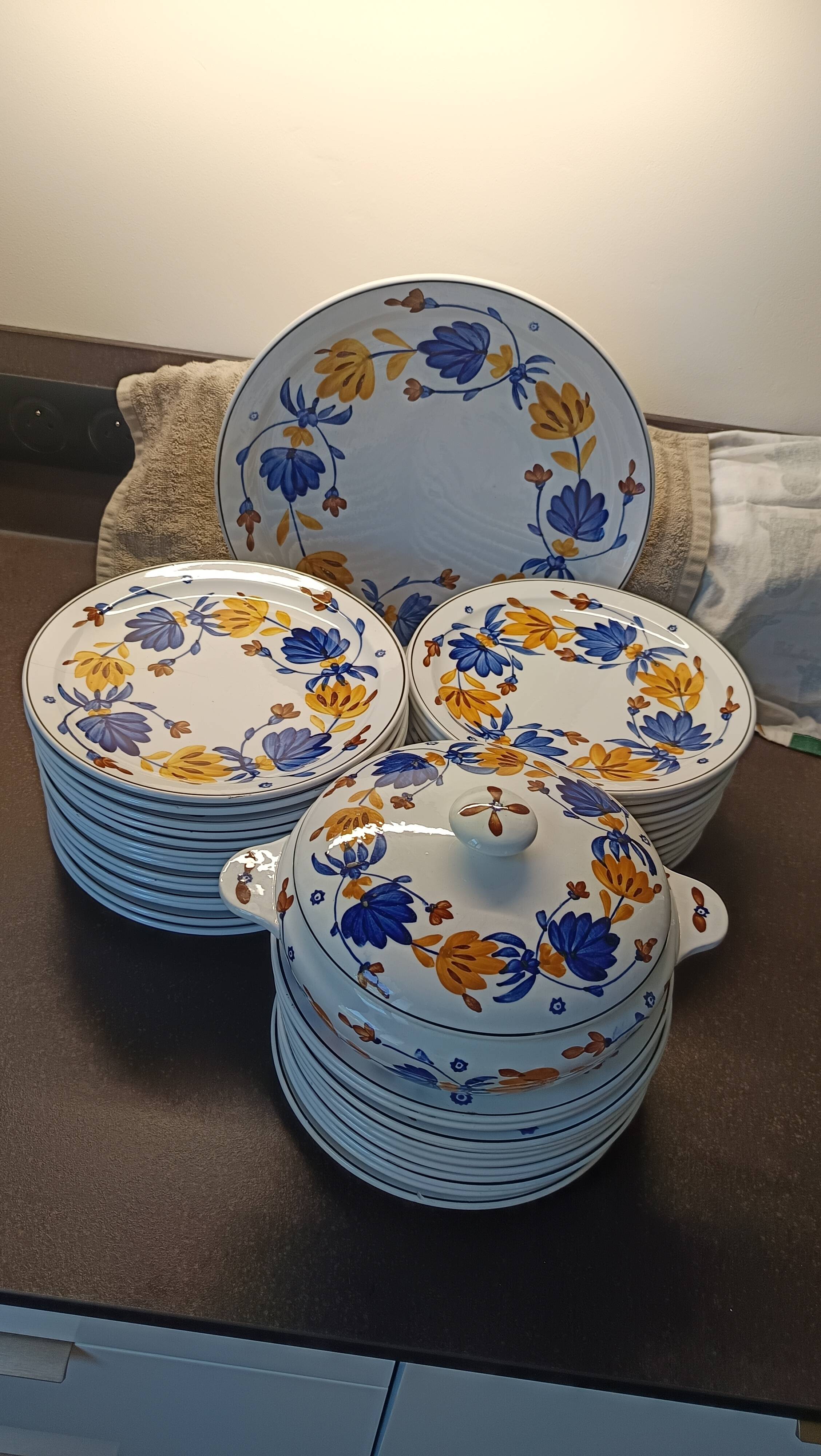 Sarreguemines table service "Saverne" – 44 pieces