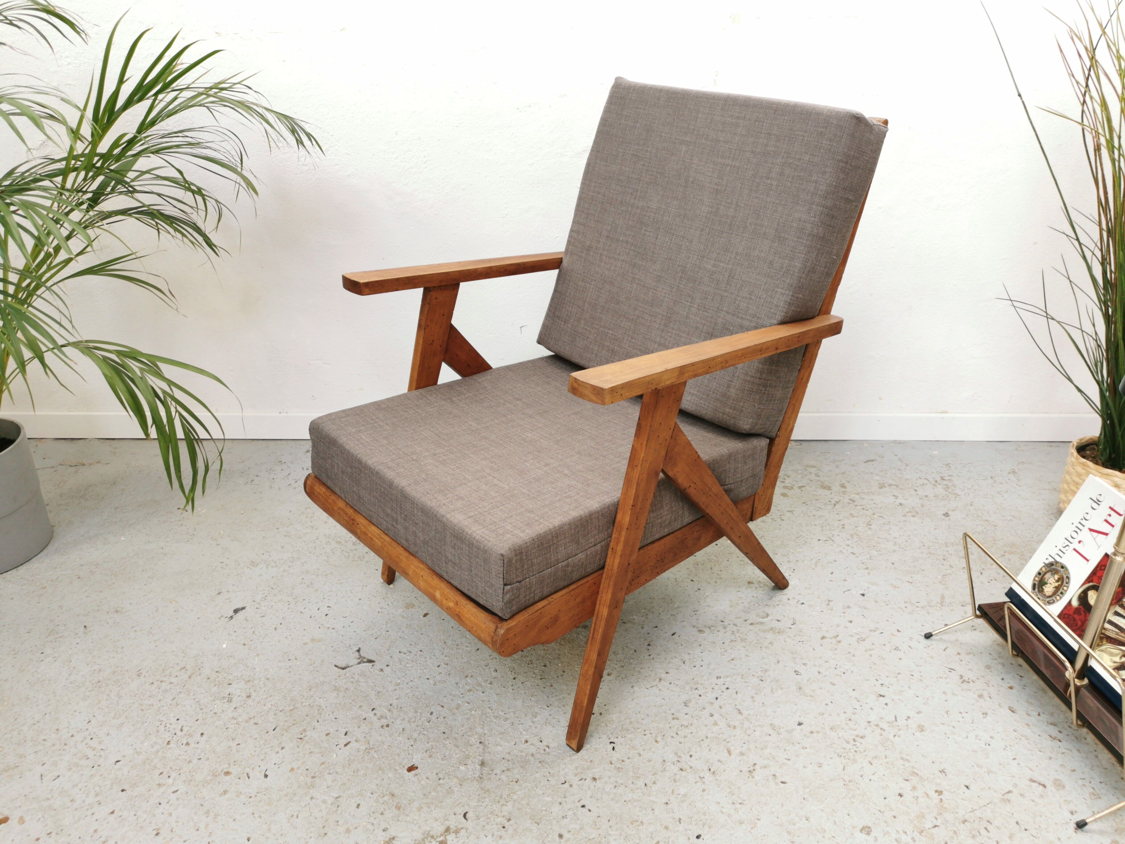 Modernist vintage armchair 1950