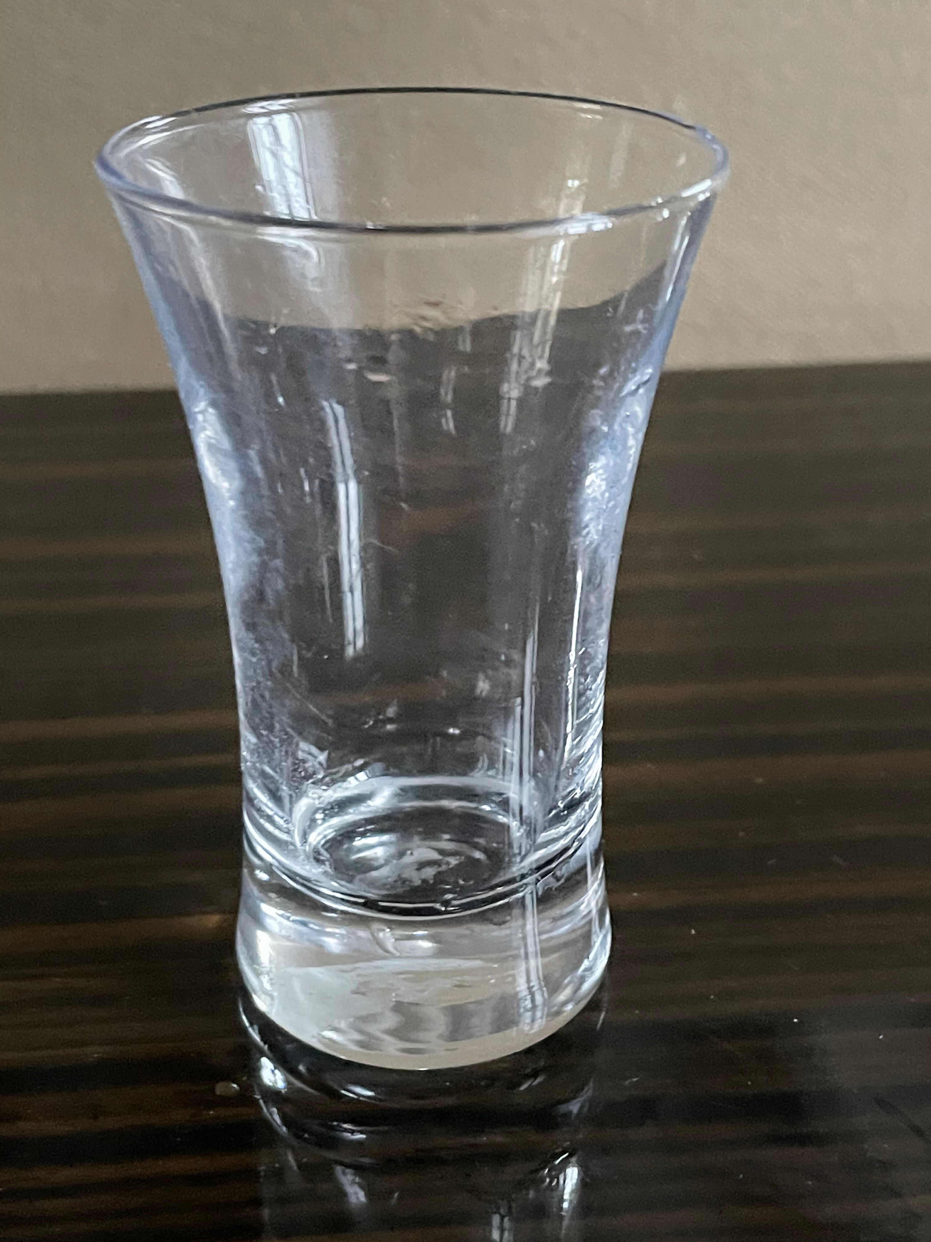 4 vintage luminarc shoot glasses