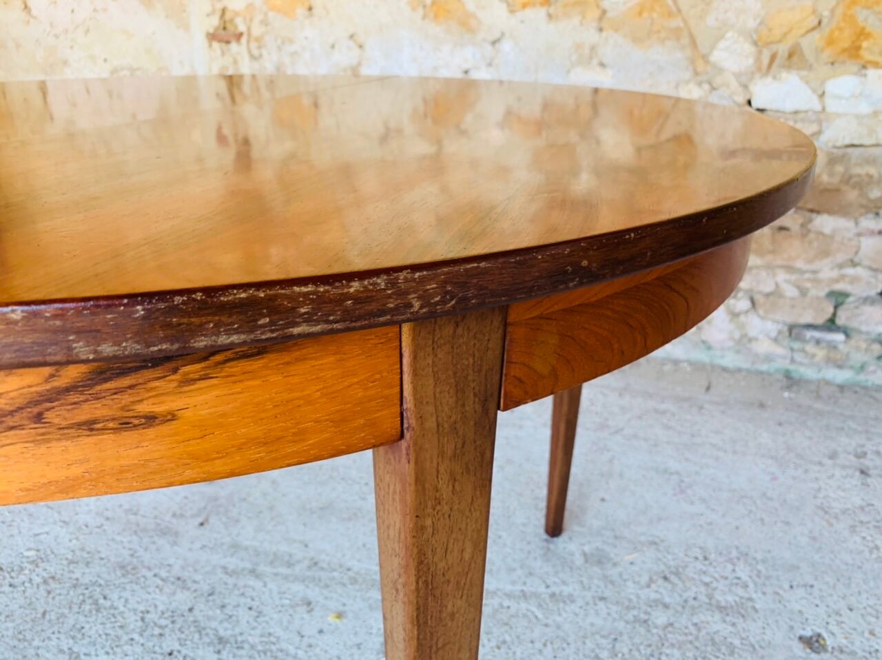 Extendable dining table with butterfly extensions in rosewood circa 60's