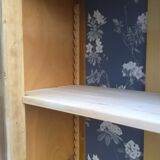 Parisian showcase cabinet year 30