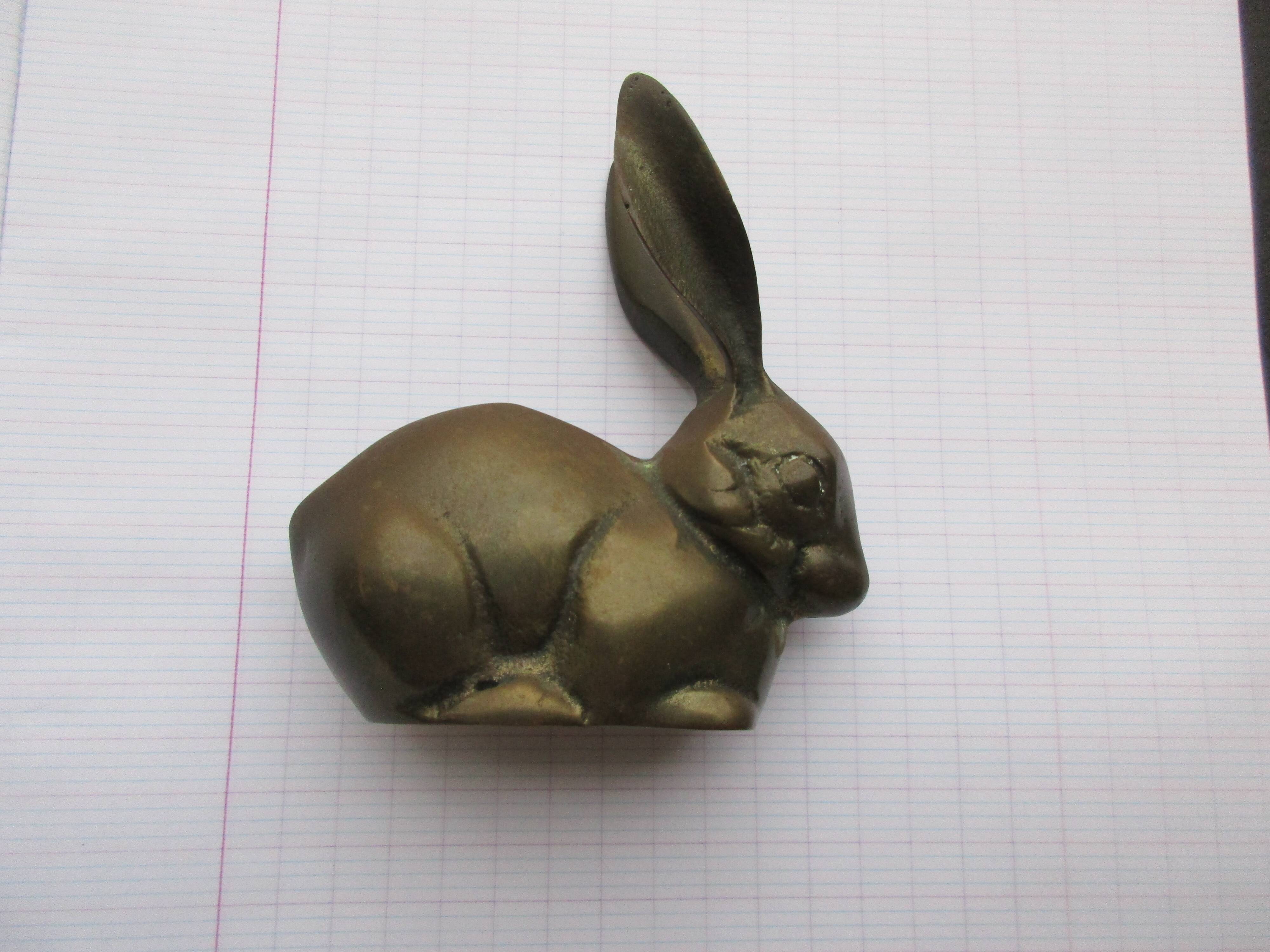 Rabbit-shaped brass paper press