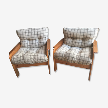 Pair of vintage armchairs in pine and mottled fabric cream Sweden 1980's