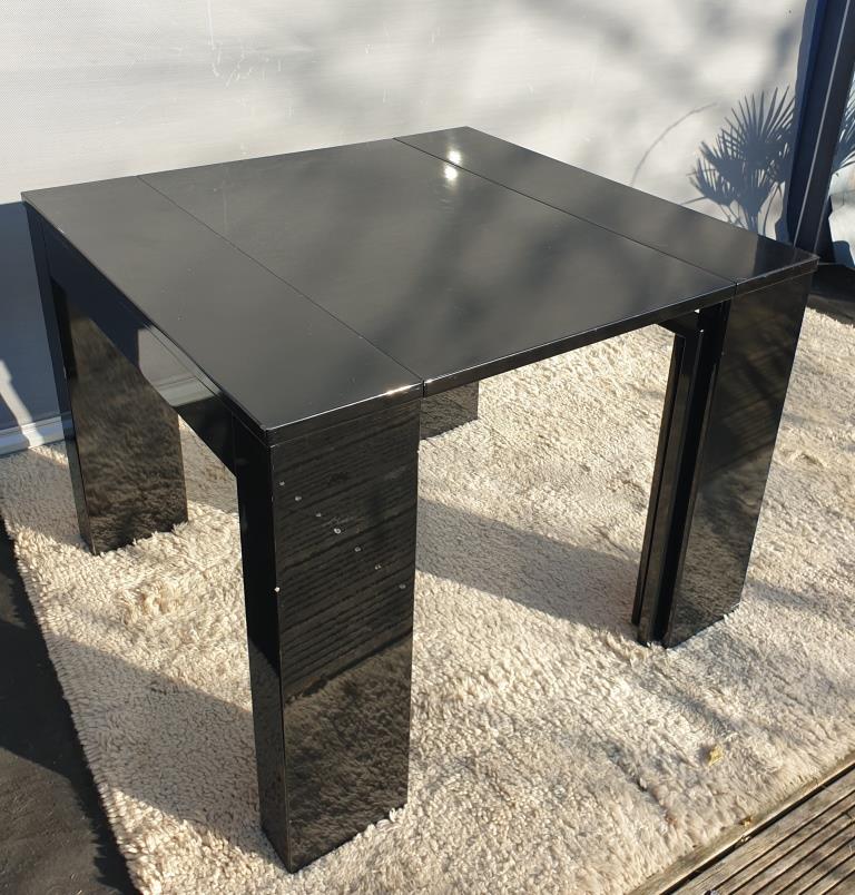 Table with extendable mechanism XXL black lacquer