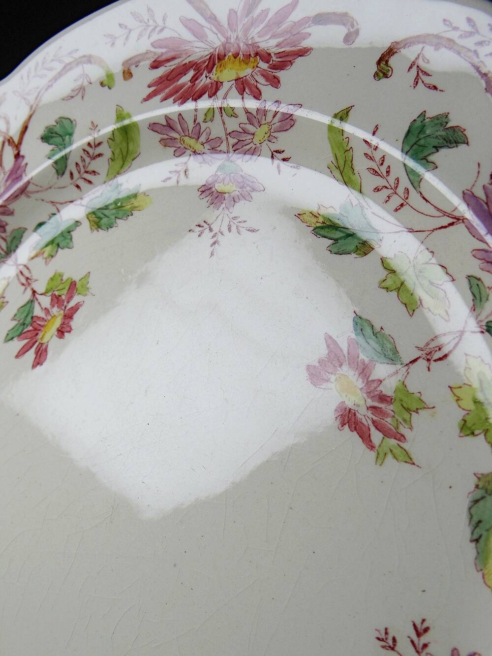 4 antique dessert plates Longchamp Daisies earthenware