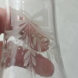 Ancienne saupoudreuse poudrier de table, en verre gravé et argent massif, X