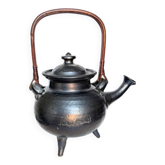 Ceramic kettle signed Jean Marais