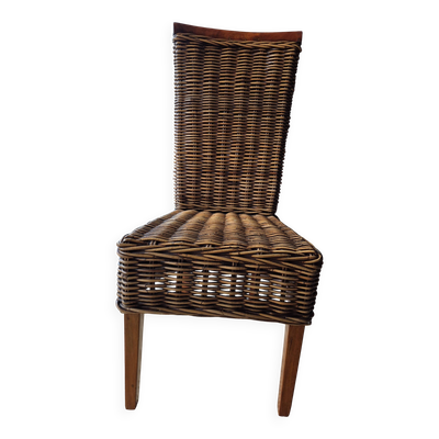 Chaise en bois et rotin