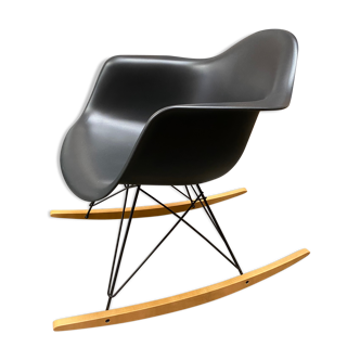 Vitra - Eames Plastic Side Chair RAR - Charles & Ray Eames 1950