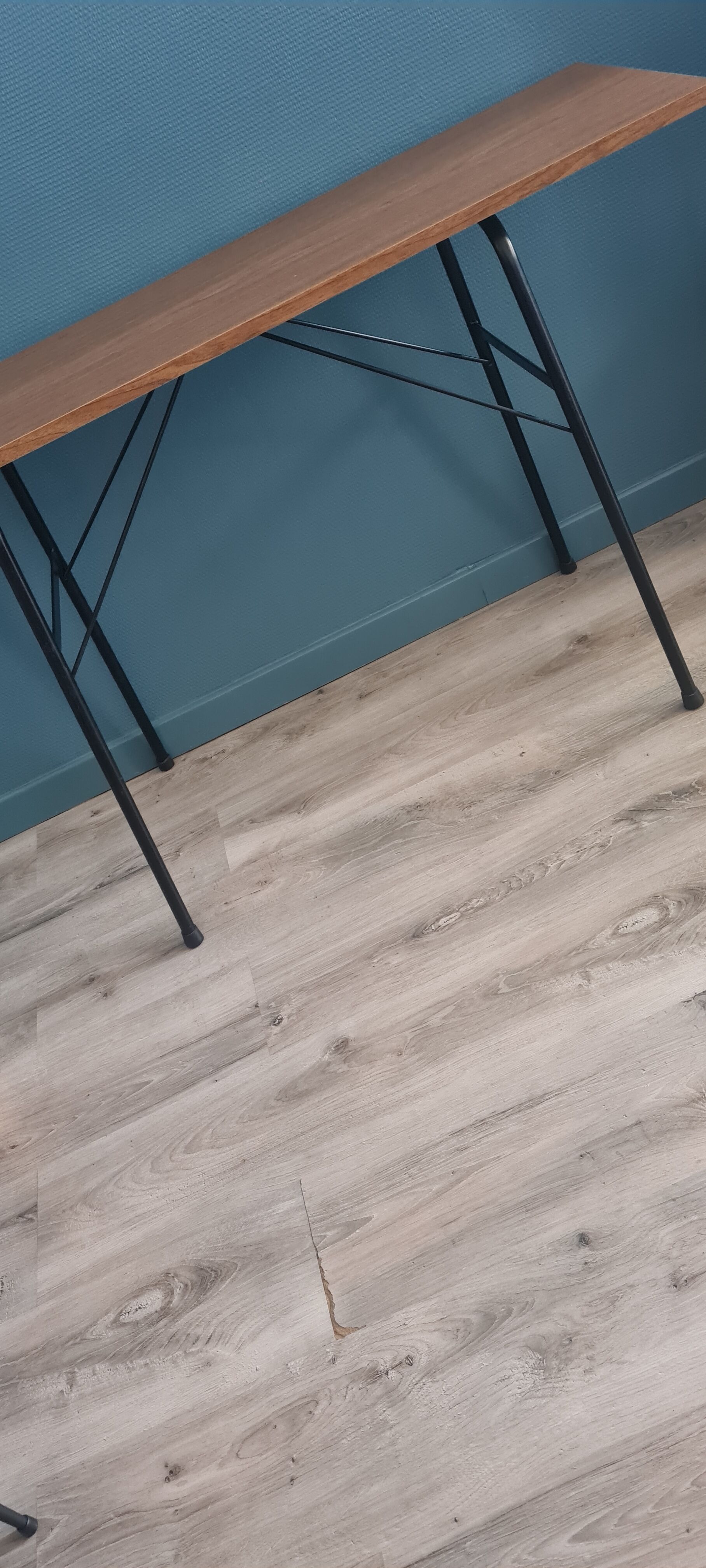 La console bureau table vintage aux pieds effei