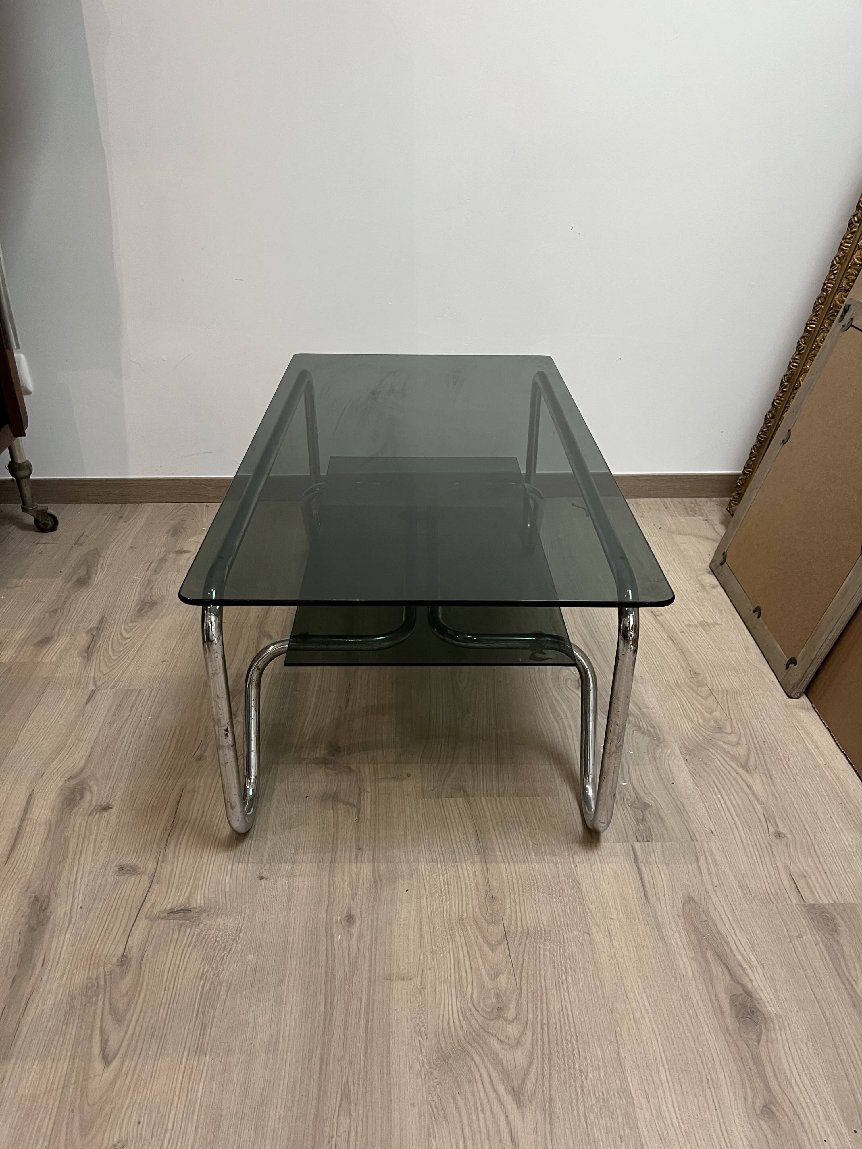 Coffee table in chrome metal and smoked glass design from the 70s