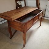Maie 18th era Louis XV sliding tray