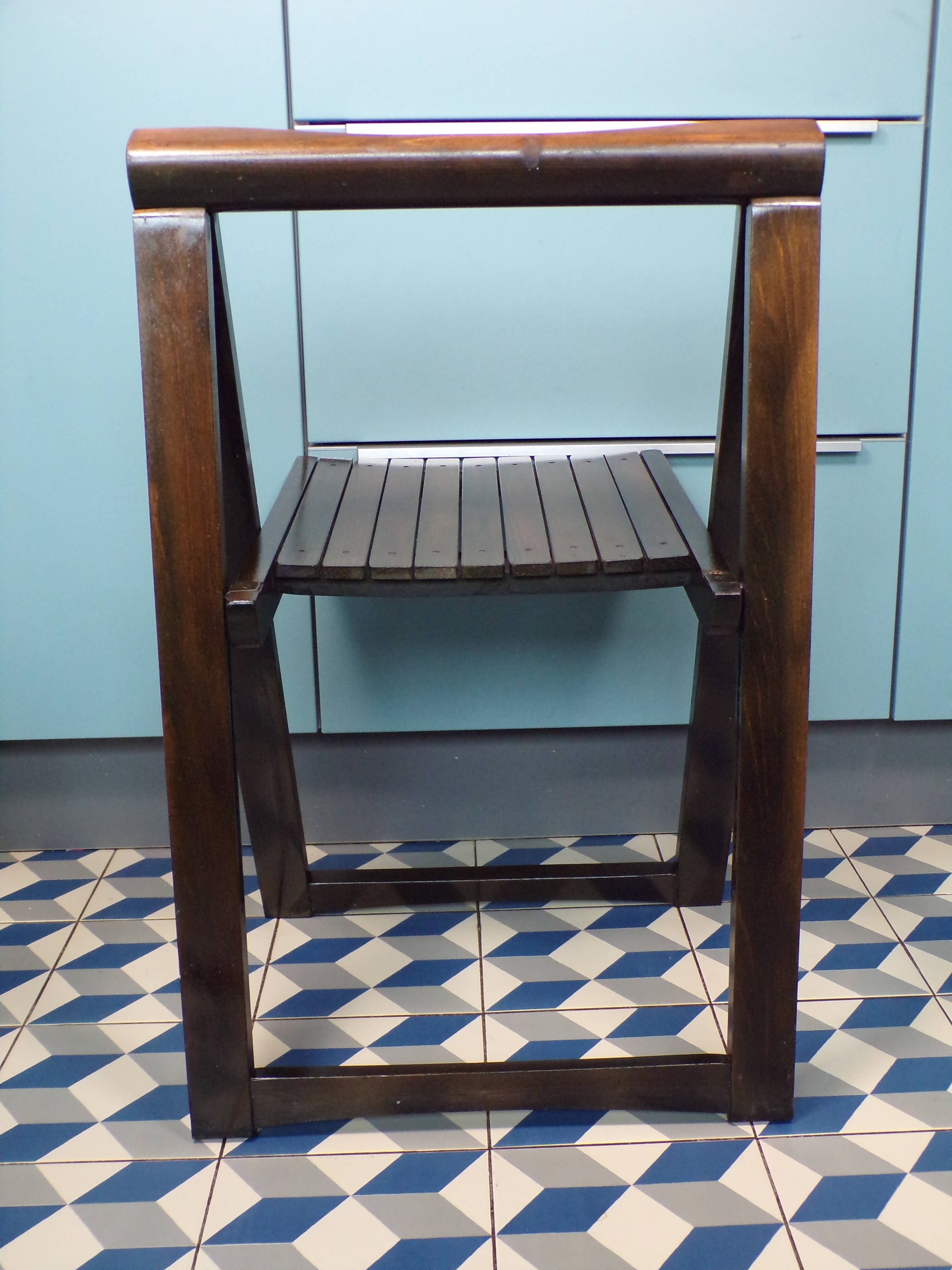 Vintage Italian folding chair