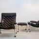 Paire de fauteuils 'bore' en cuir Noboru Nakamura avec pouf, années 1970