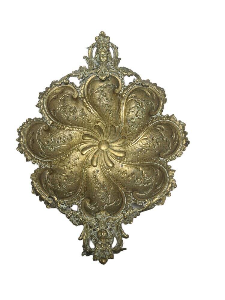 Art Nouveau fruit bowl on stand from Brothers Henneberg, Poland, 1900s