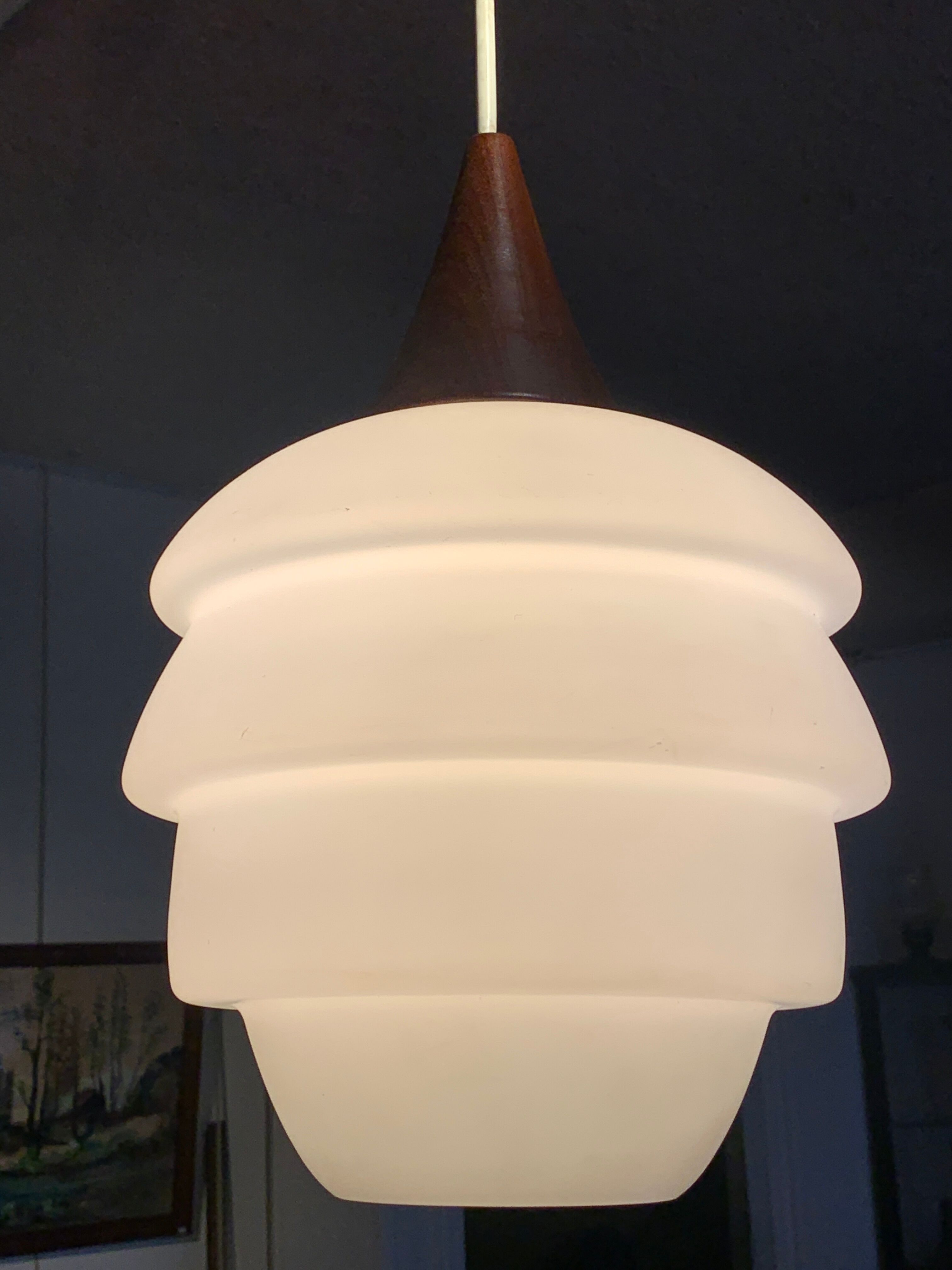 Scandinavian hanging lamp