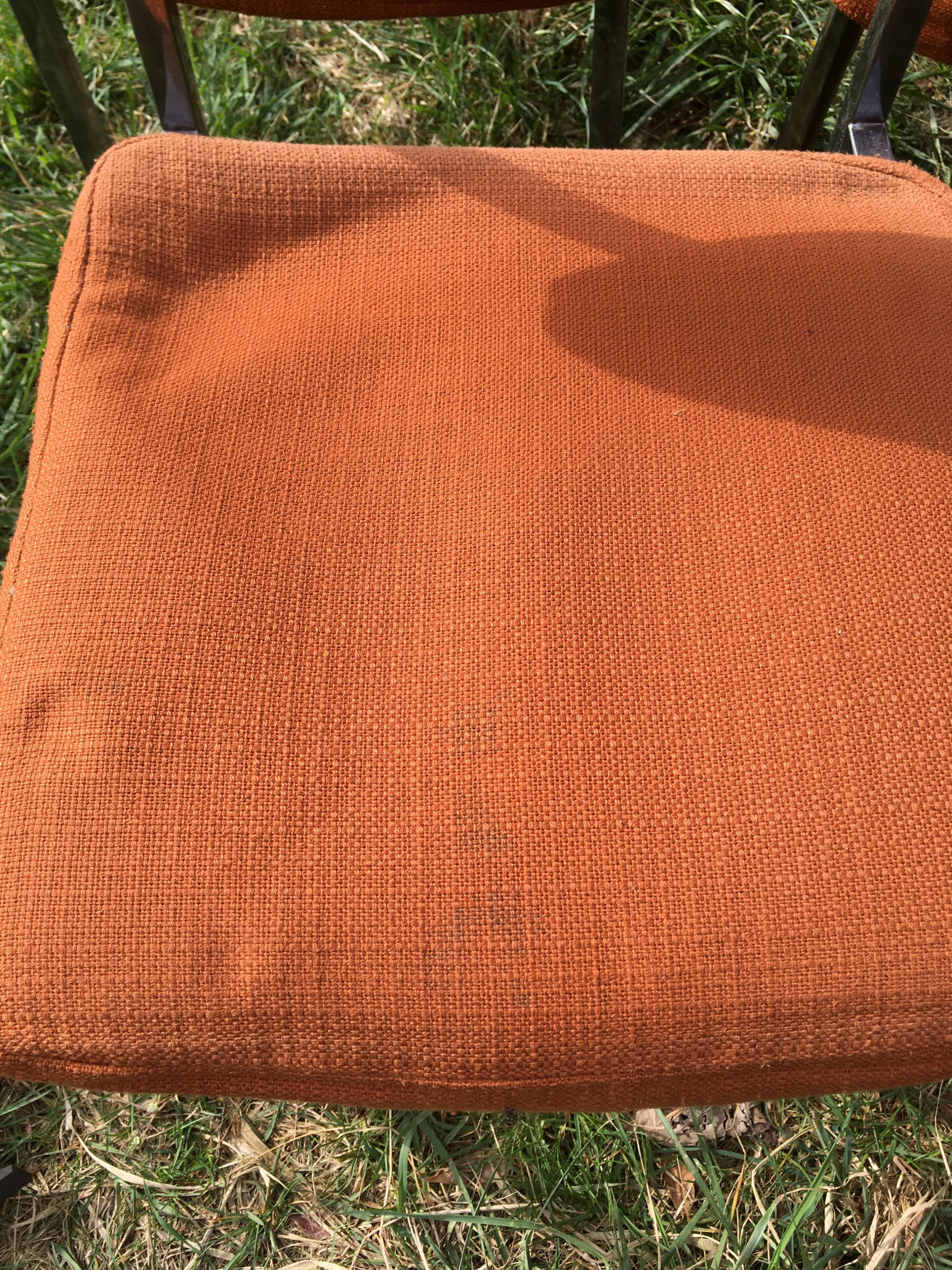 LOT of 8 chairs in orange fabric '70s very comfortable