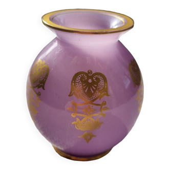 “Agate” ball vase from Baccarat