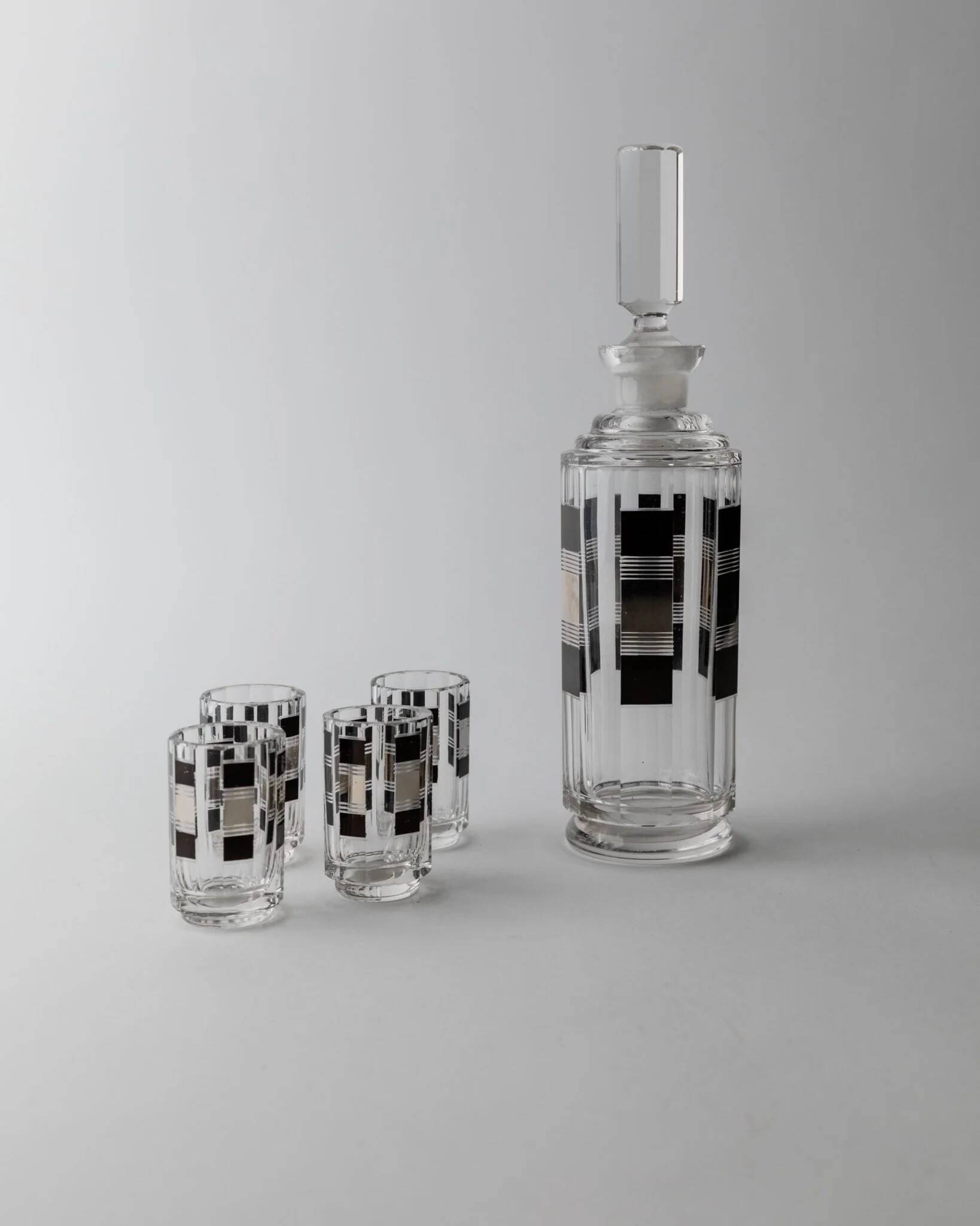 Vintage Art Deco Karl Palda Liqueur Set – Transparent Crystal Glass with Silver Details, 1 Decanter + 4 Glasses