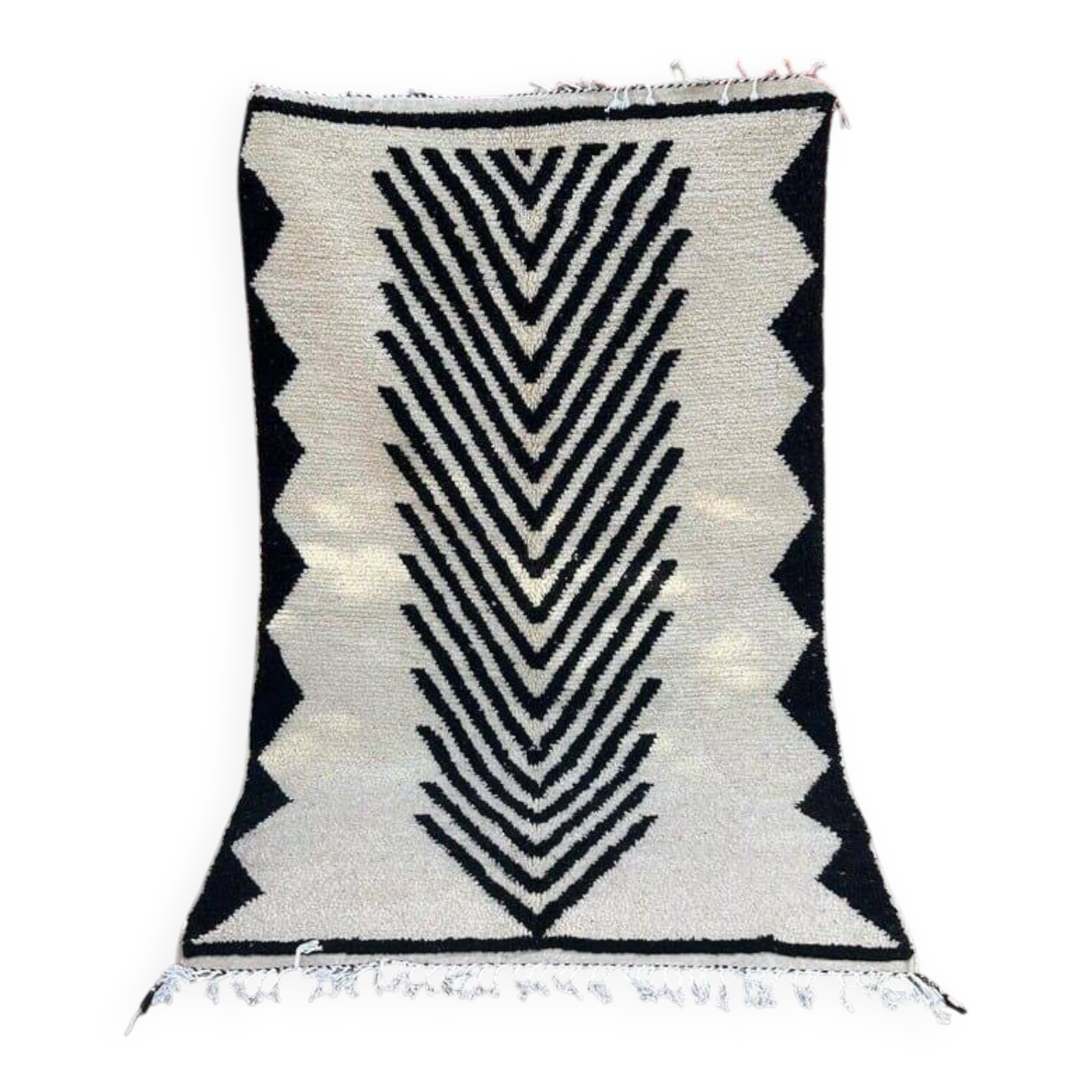 Handmade black and white Beni Ouraine rug, size 150 x 250 cm