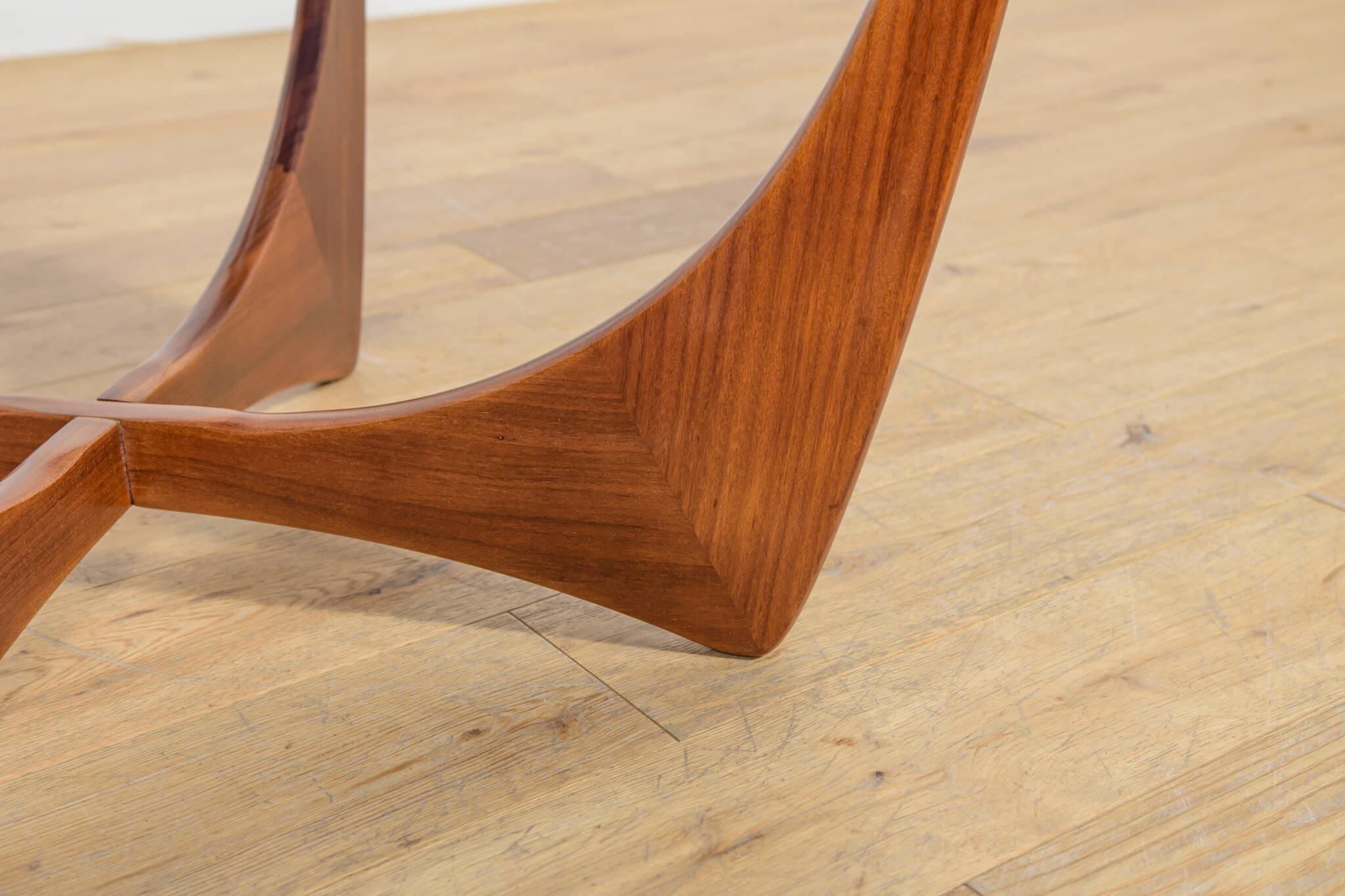 Round Astro Coffee Table in Teak by Victor Wilkins for G-Plan, United Knigd