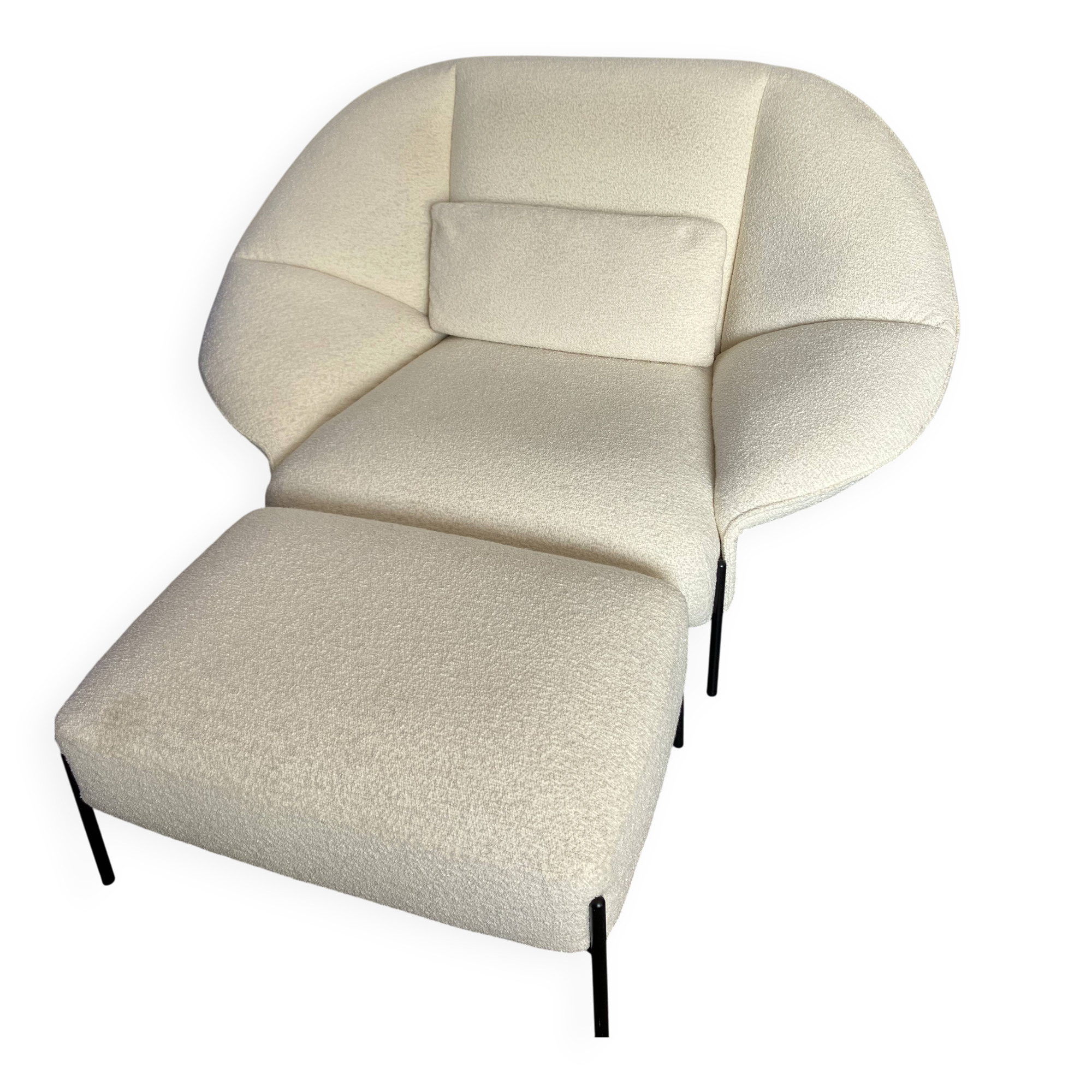 Paipai armchair Cinna + footrest