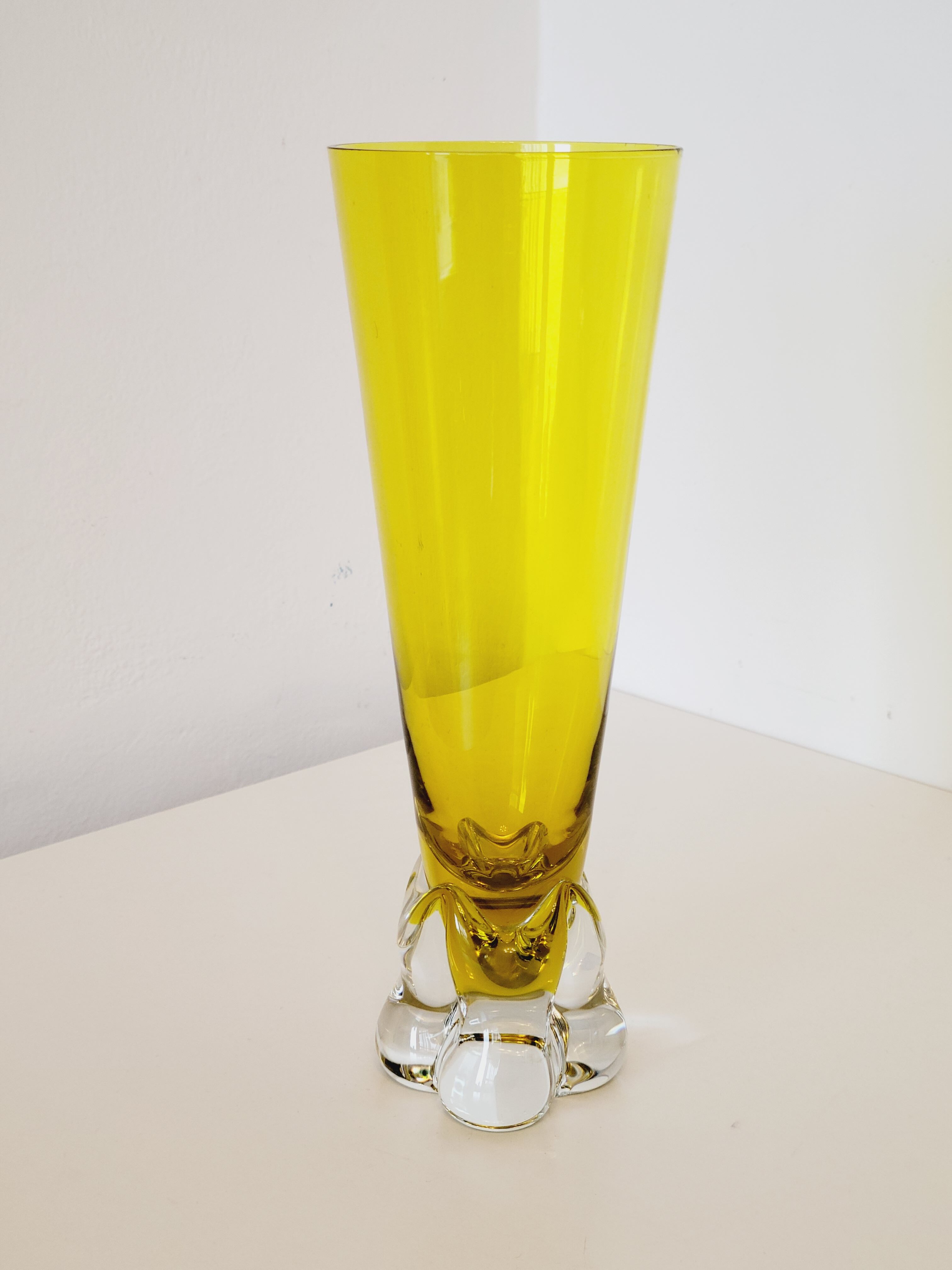 Soliflore vase or large glass in yellow blown glass