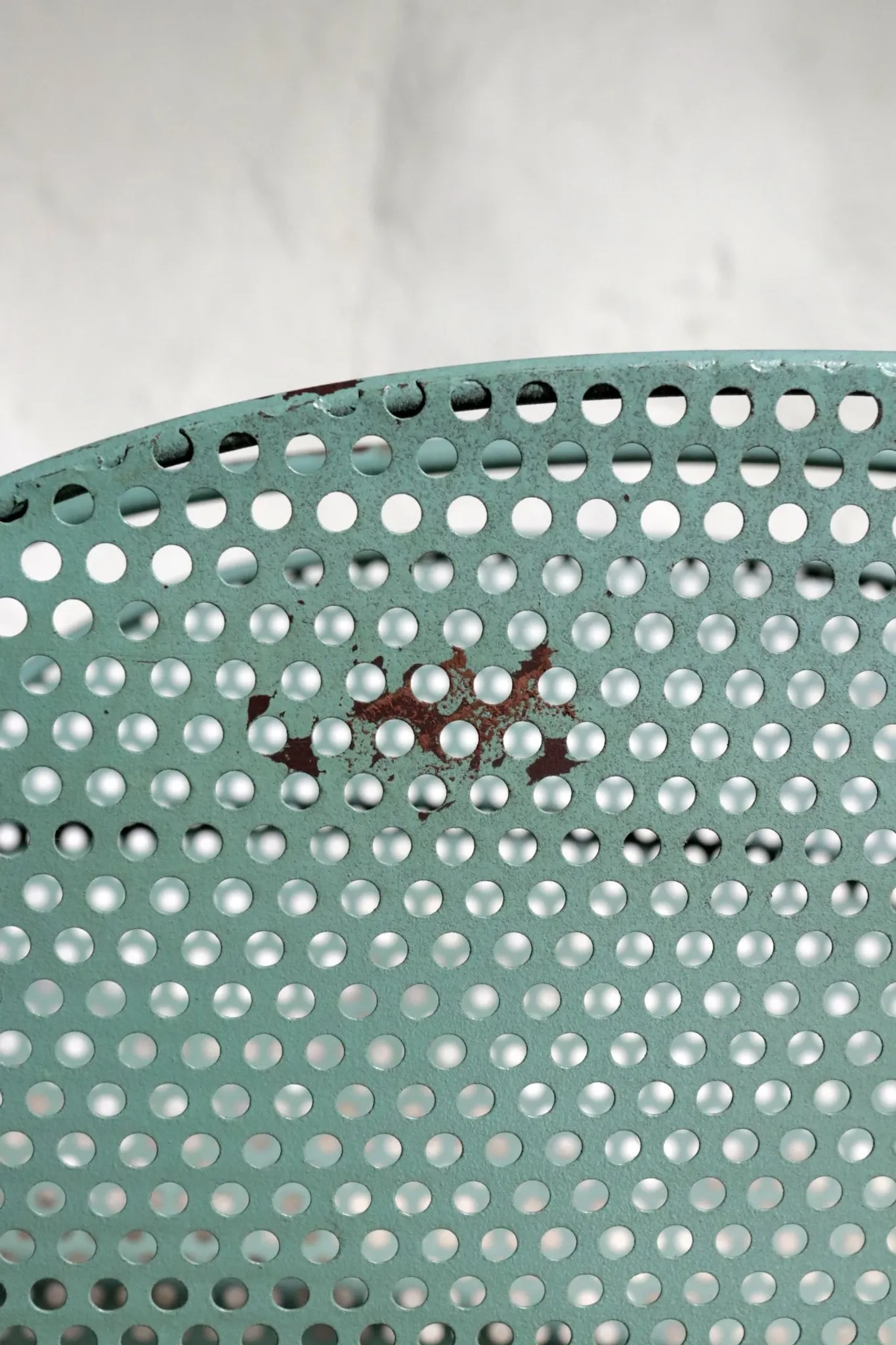 Vintage design metal magazine rack in mint green, Mathieu Matégot style