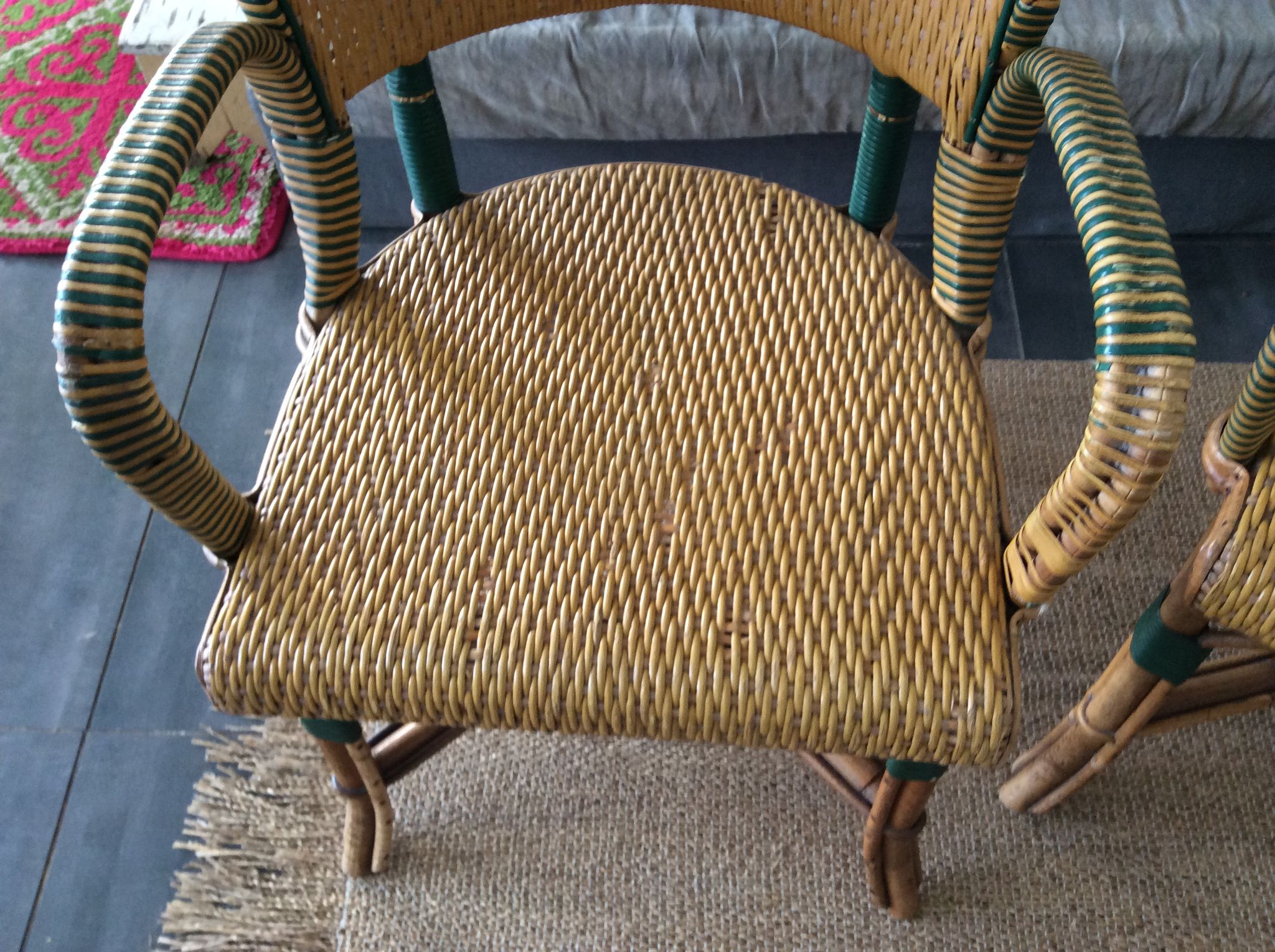 Paire de fauteuils en rotin