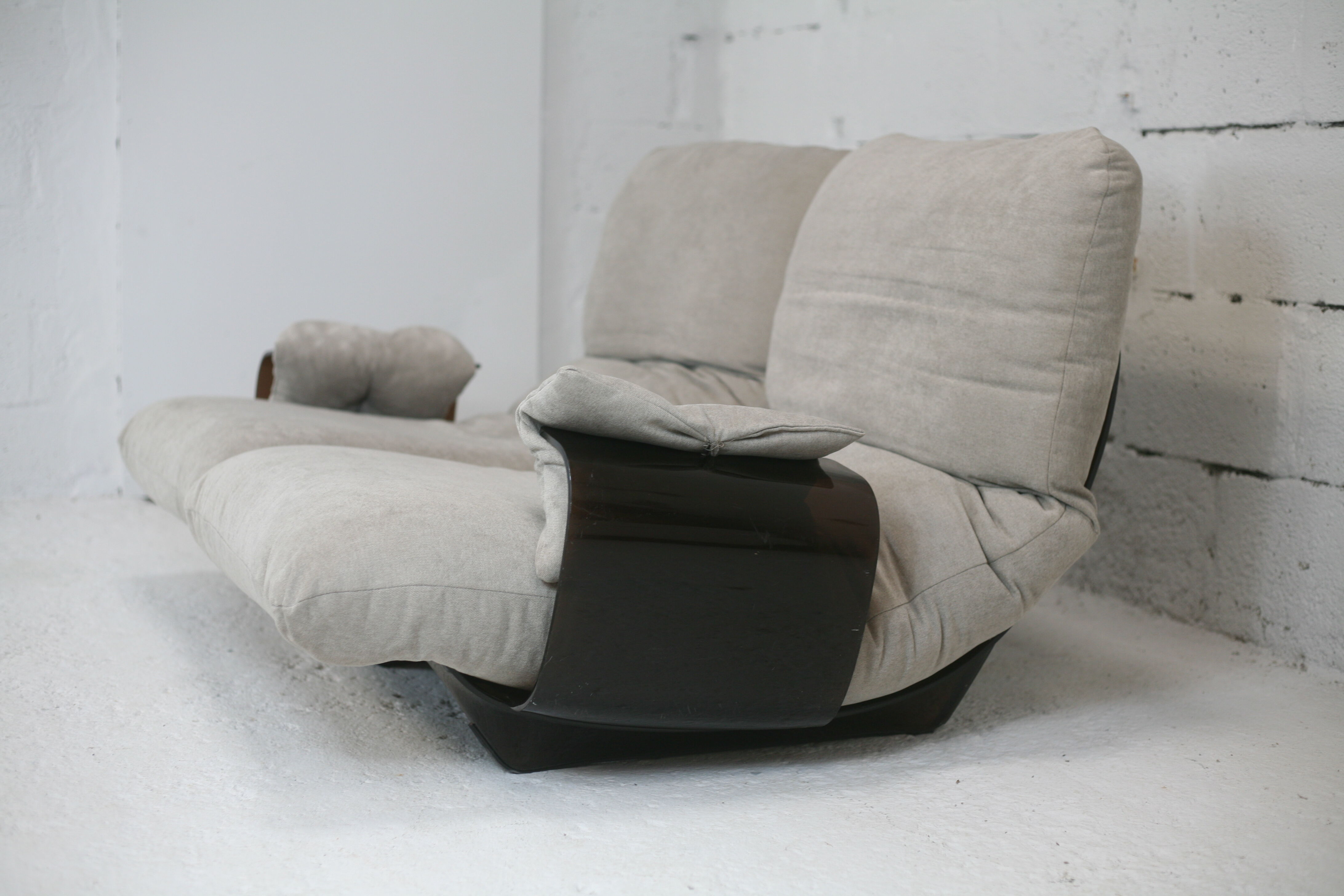 Model Marsala 2-seater sofa by Michel Ducaroy, Roset edition, France, circa 1970