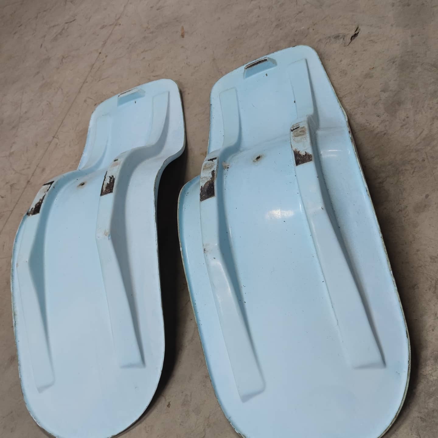 Pair of "sunbathing" pool deckchairs model Eurolax by Charles Zublena