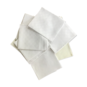 12 YD monogrammed towels