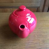 Sema red teapot