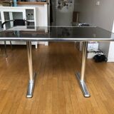 Table déjeuner aluminium - design