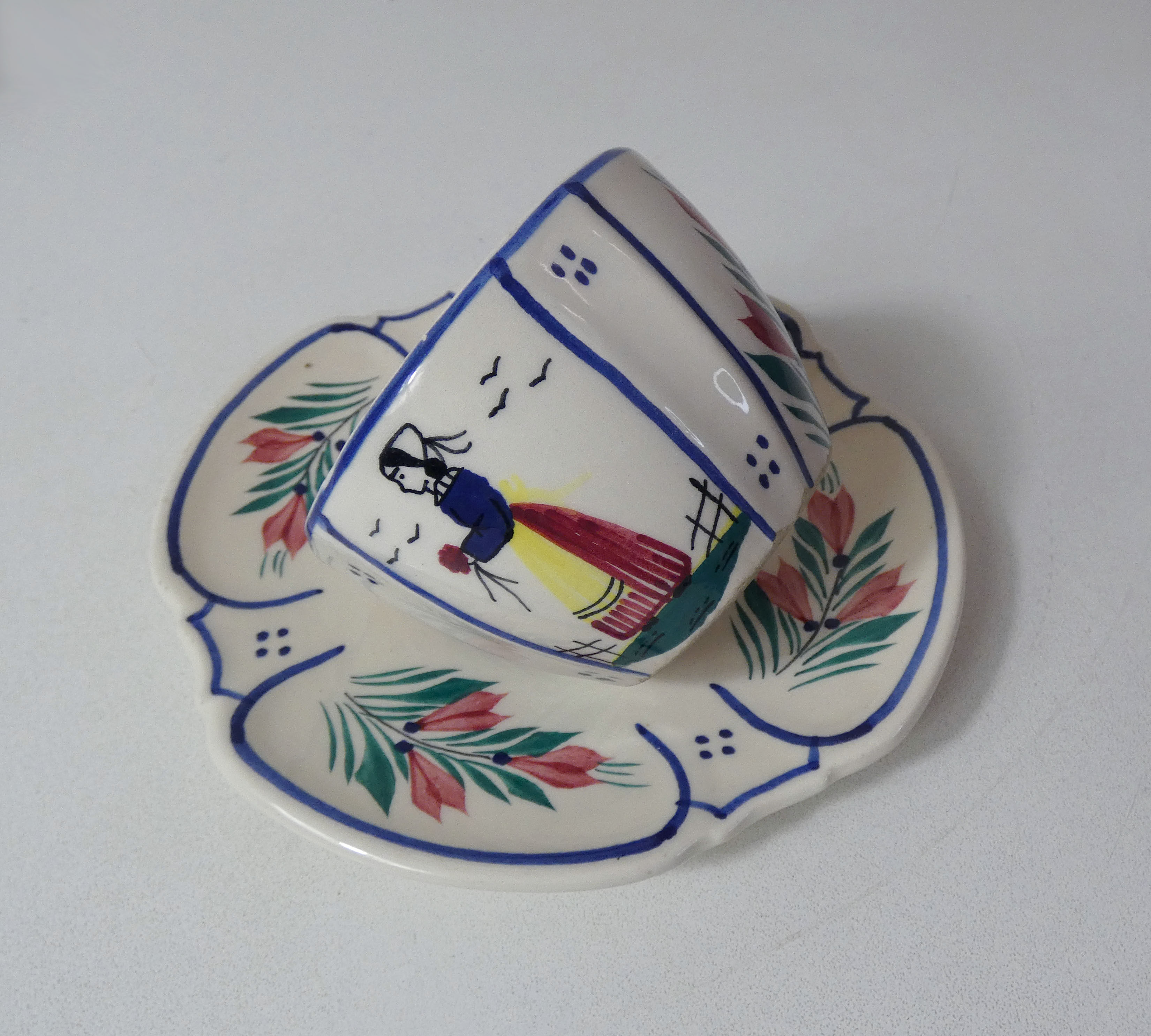 HB Quimper 2 cups and saucers