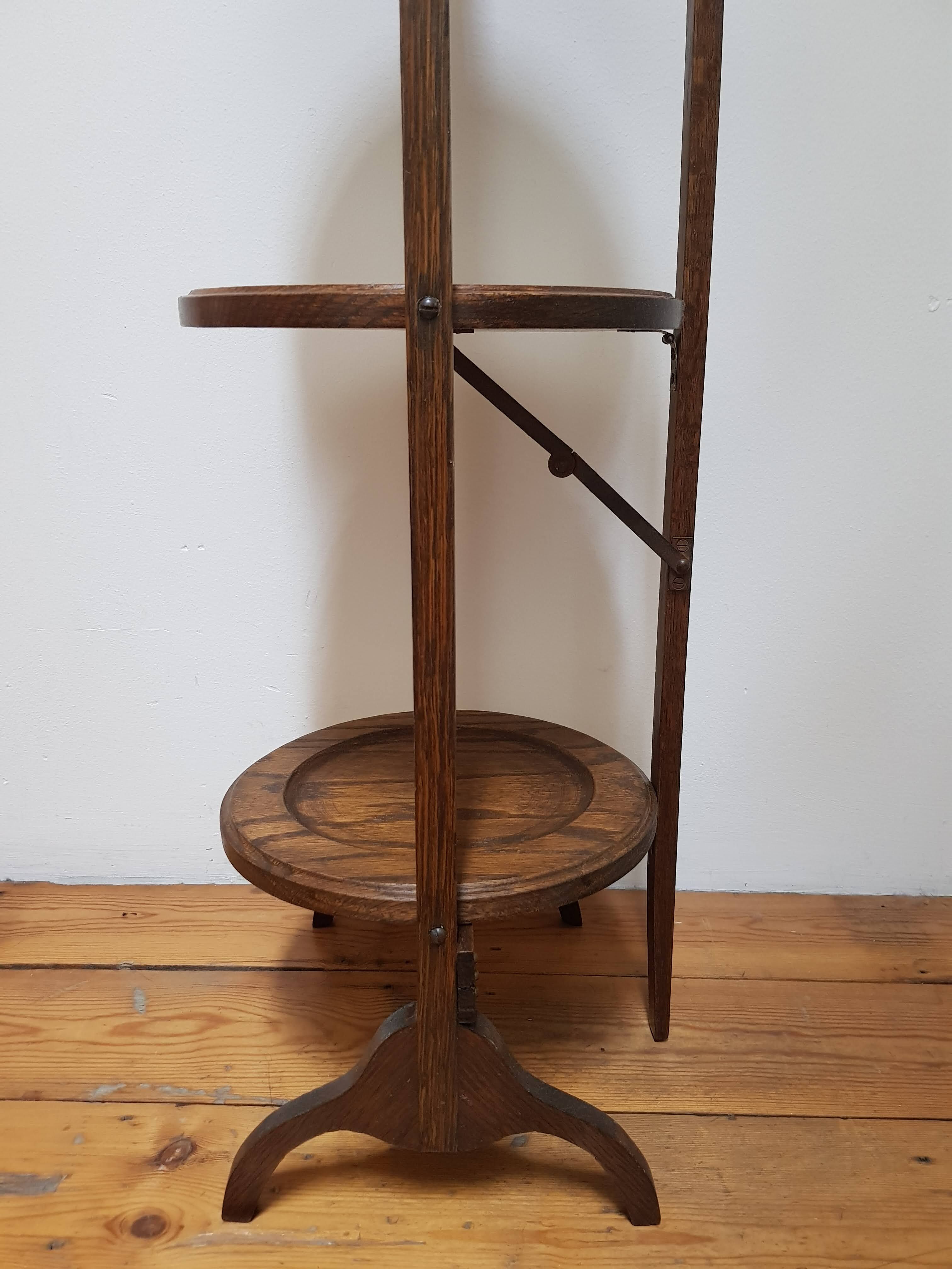 Victorian folding cake stand
