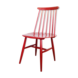 Red Fanett chair by Tapiovaara