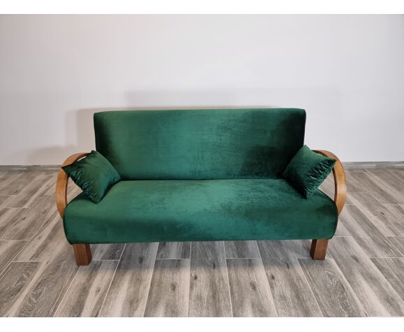 Restored sofa by Jindrich Halabala | Selency
