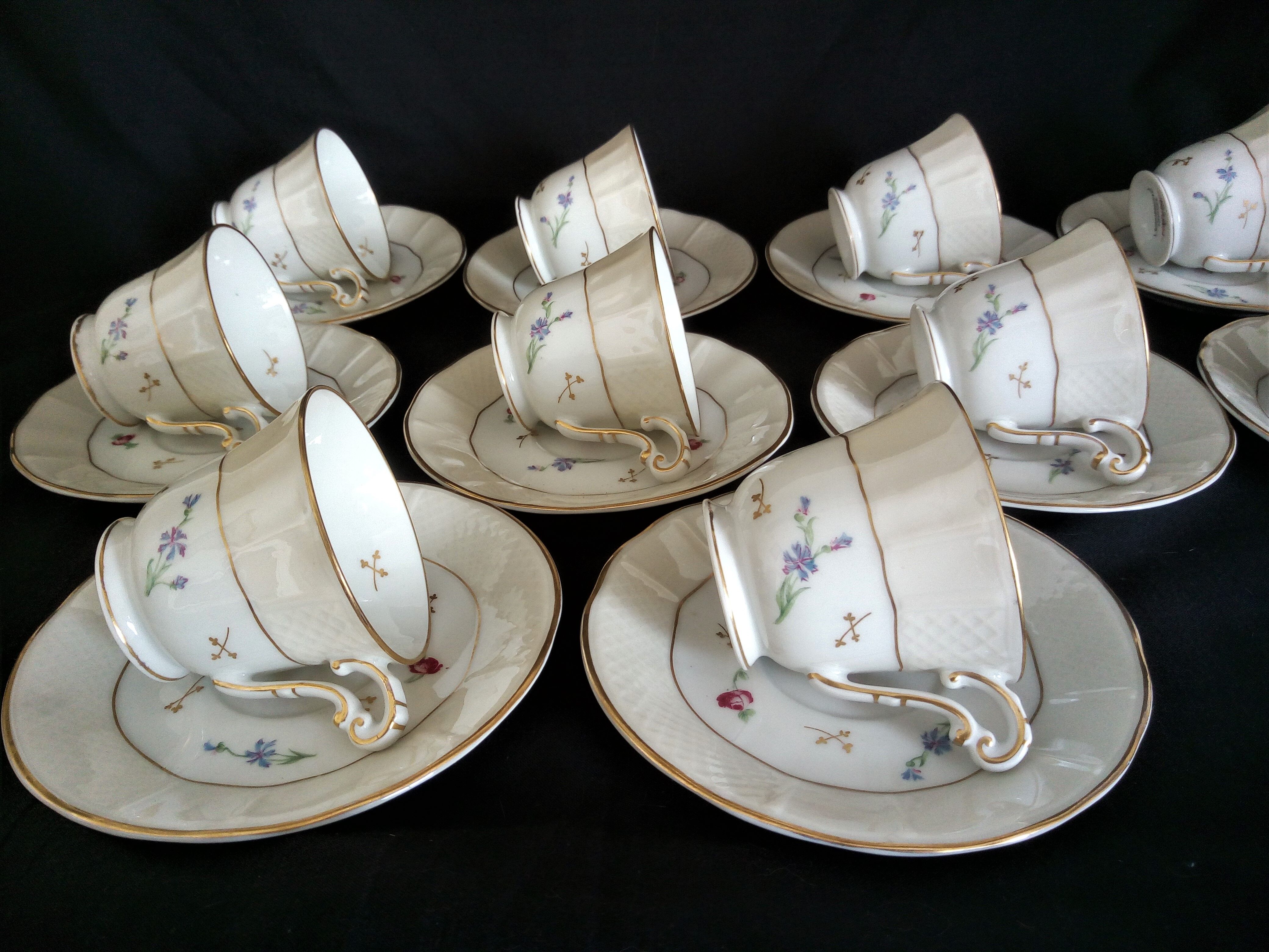 L. Bernardaud & Cie. - Limoges porcelain coffee set, Pompadour model, 1900s - 1927s